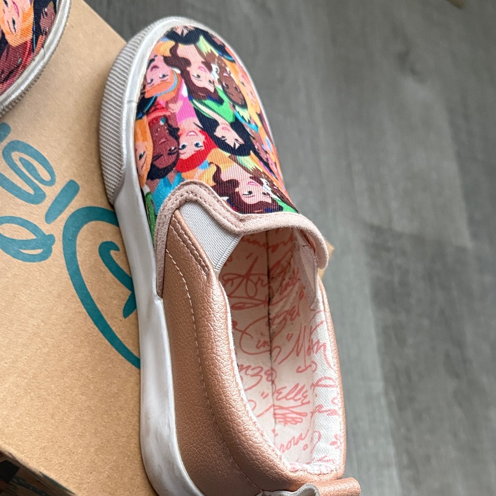 Kids' Multicolor princess Character Slip-On Sneakers - Picture 9 of 13
